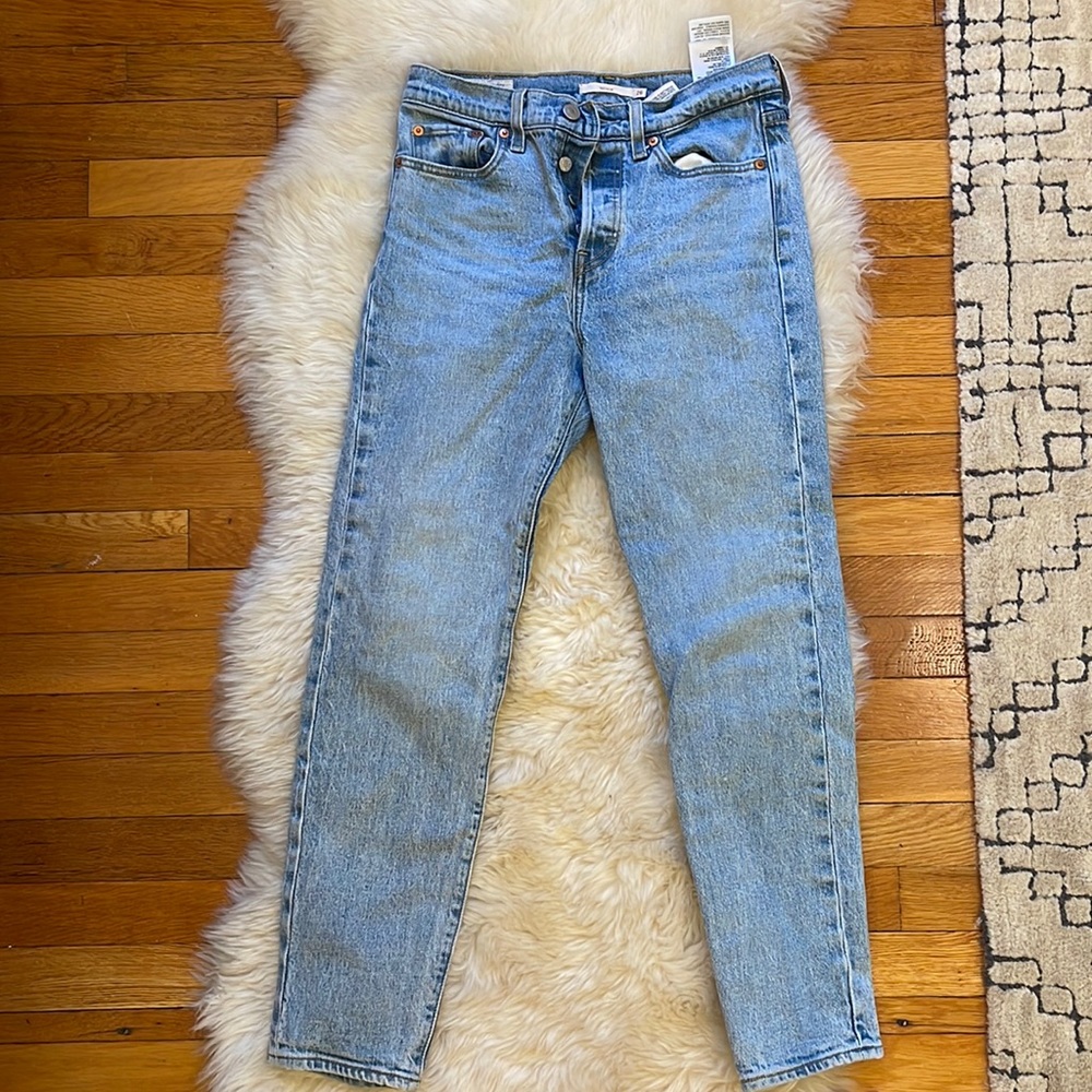 Levi’s wedgie jeans